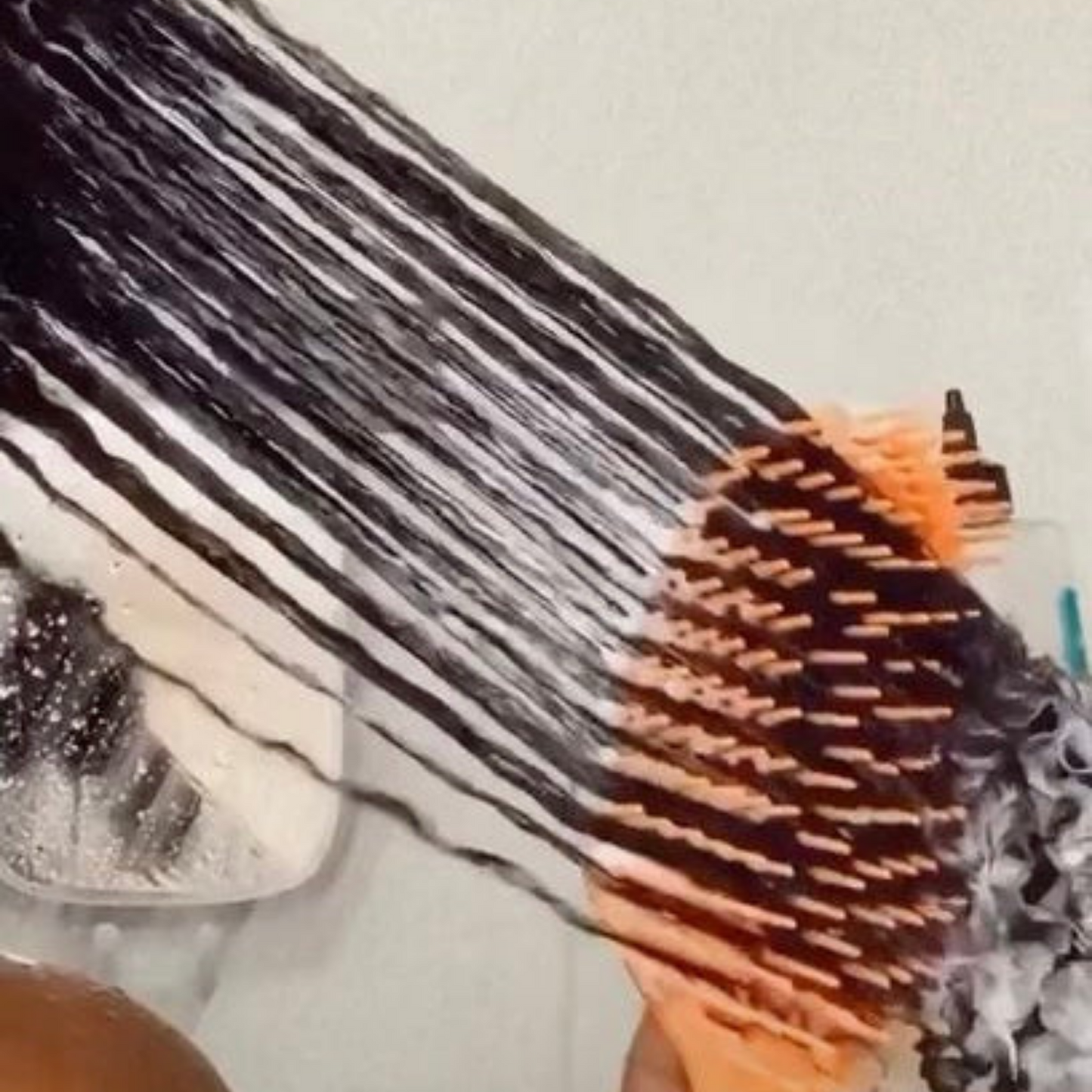 Knots Away Brush